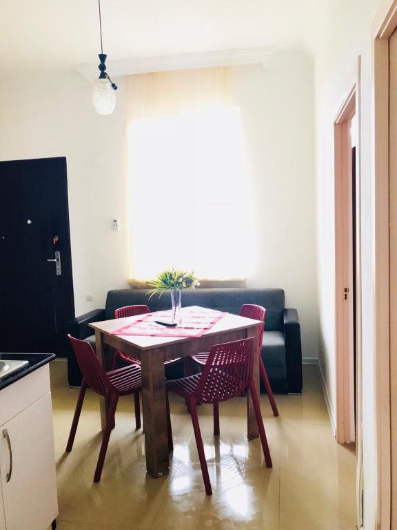 BSG Rustaveli 184 room 1