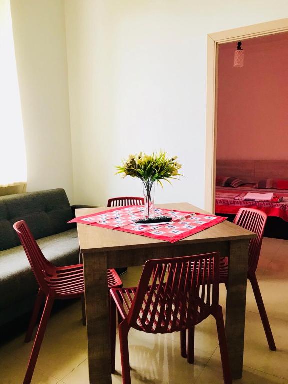 BSG Rustaveli 184 room 3